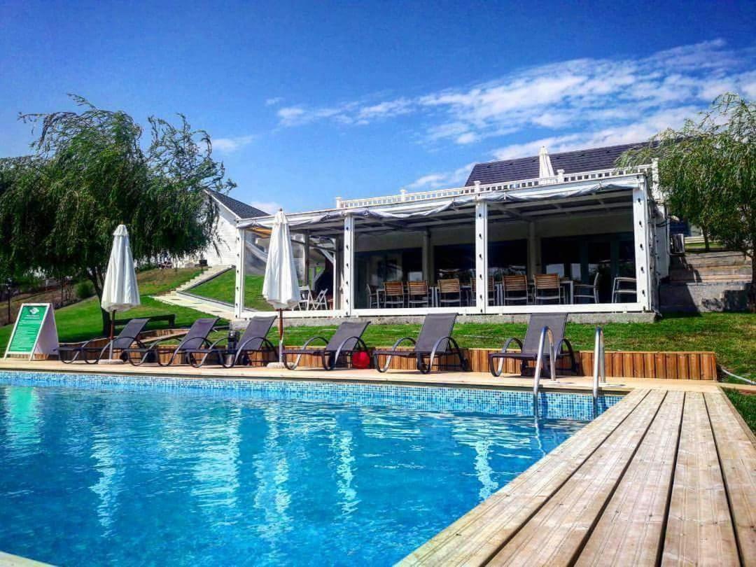 Pike Inn Dunavatul De Sus - Delta Dunarii Dunavăţu de Sus Eksteriør billede